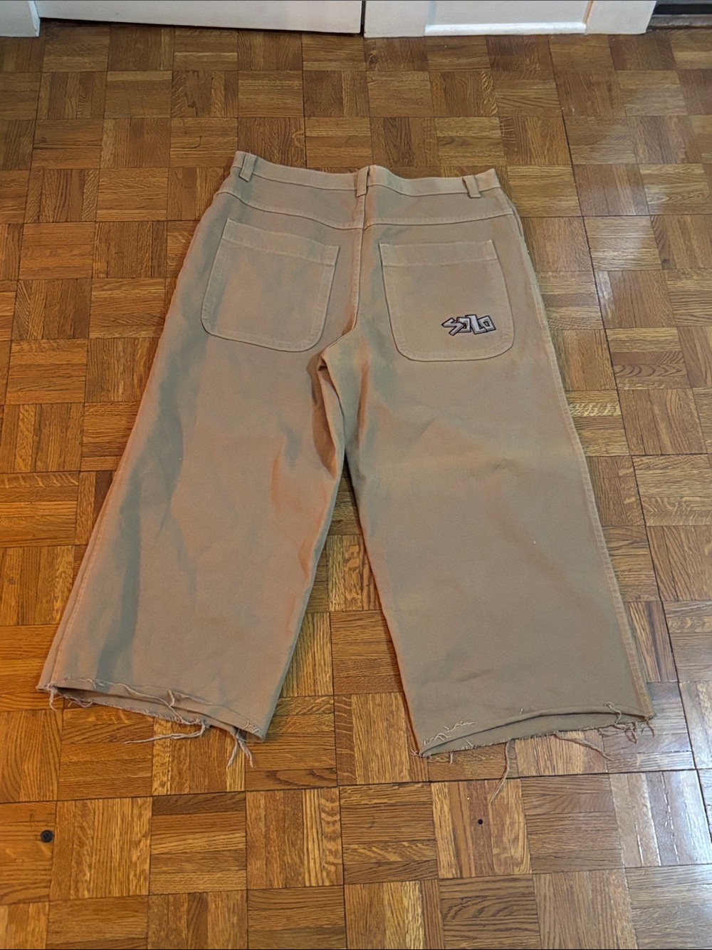 SOLO vintage 1990’s wide leg jeans.